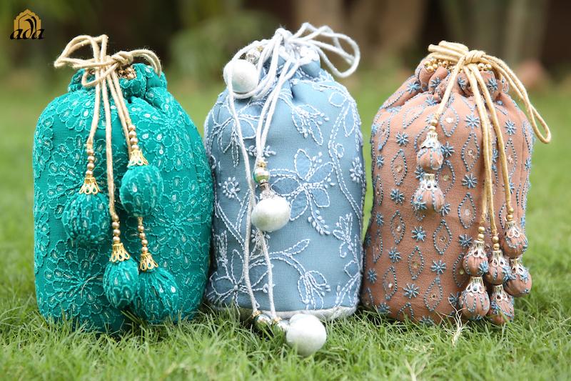 Handcrafted Treasures: The Return of Traditional Potli Bags in Modern Fashion – ADA Chikan