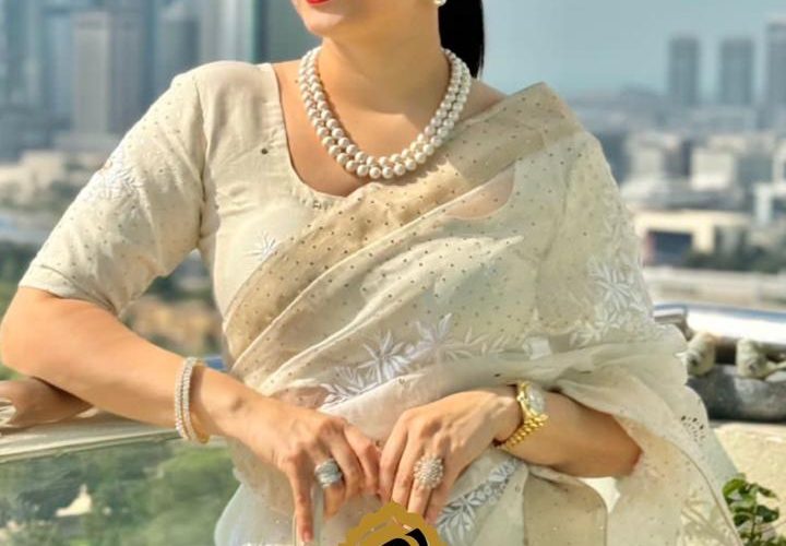 Payal Gupta, a popular Saree Influencer and Stylist from Dubai dressed in ADA's Ivory Organza Silk Chikankari Saree with Mukaish work