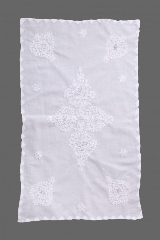 Ada Hand Embroidered White Cotton Lucknowi Chikankari Dining Table Runner Set A171621