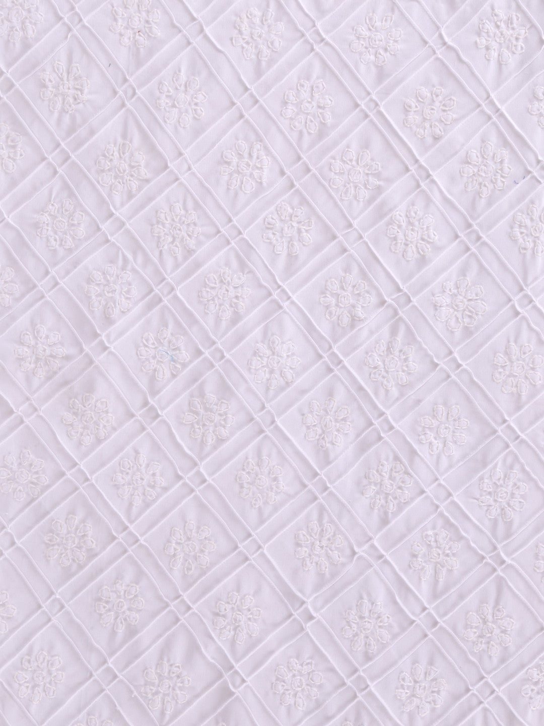 Ada Hand Embroidered White Cotton Lucknowi Chikankari Bed Sheet Set-A521774