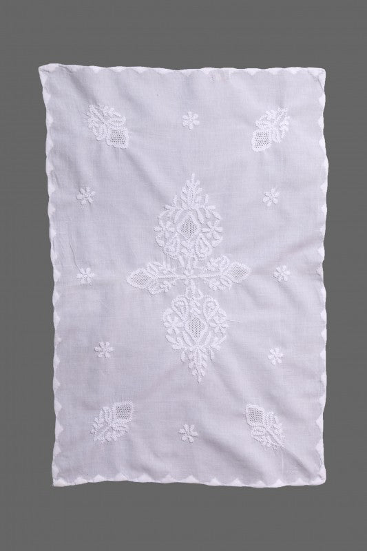 Ada Hand Embroidered White Cotton Lucknowi Chikankari Dining Table Runner Set A171612