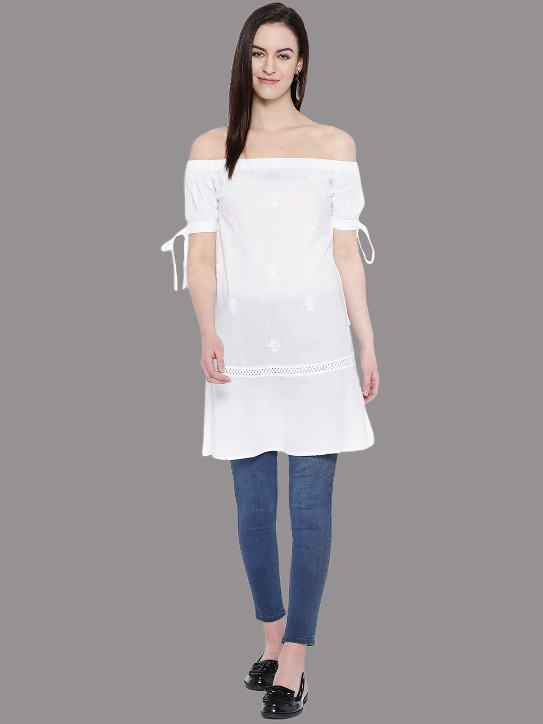 Ada Hand Embroidered White Cotton Lucknowi Chikankari Straight Kurti A100236