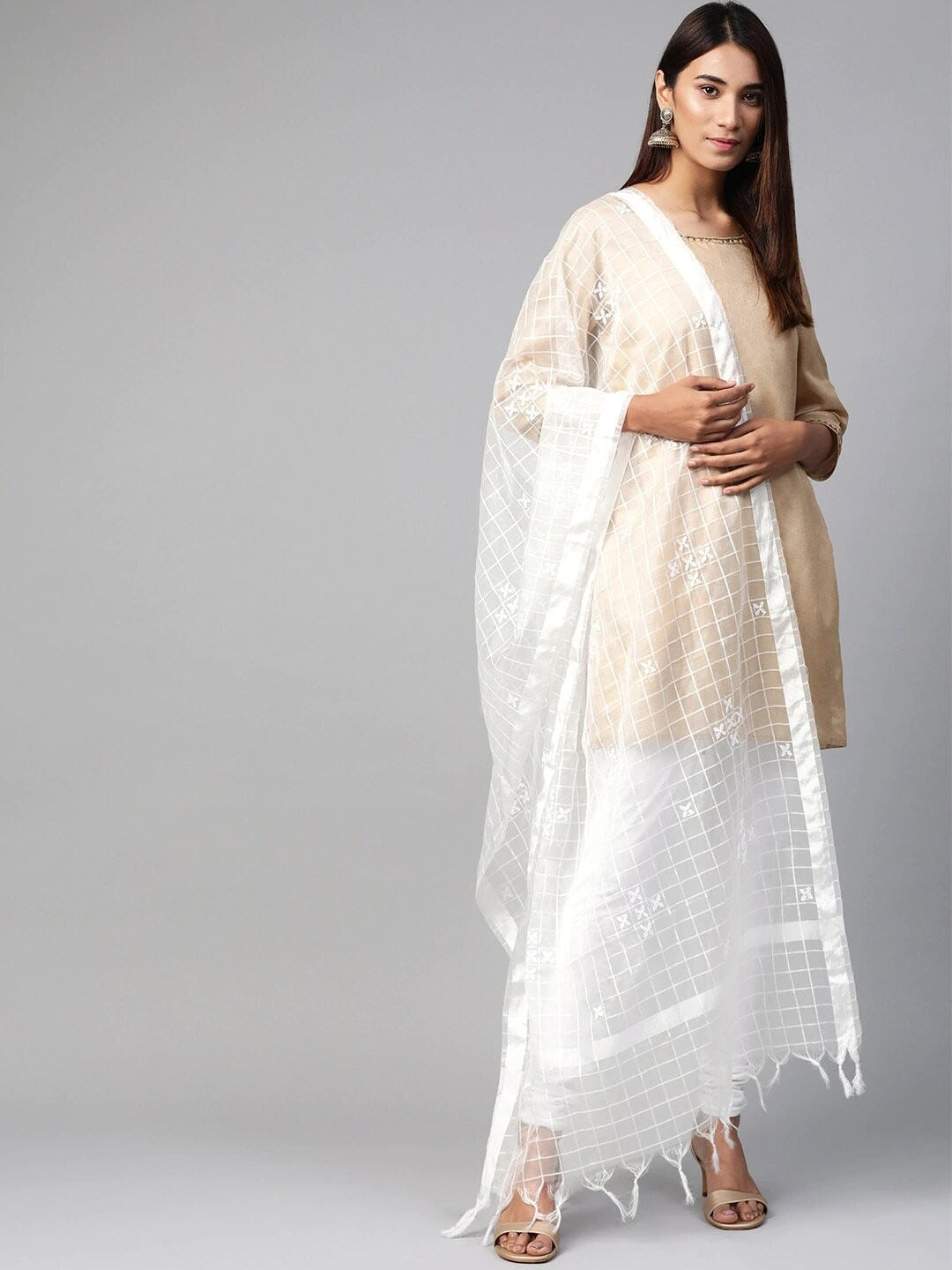 Ada Hand Embroidered White Organza Lucknowi Chikankari Dupatta-A511148