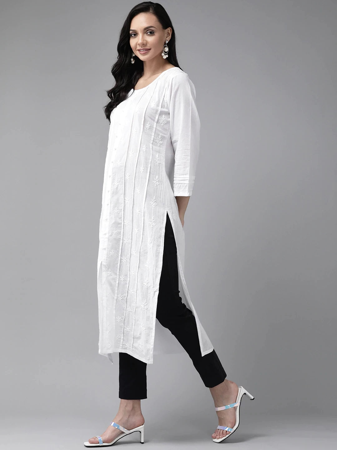 Ada Hand Embroidered White Cotton Lucknow Chikan Kurti-A411230
