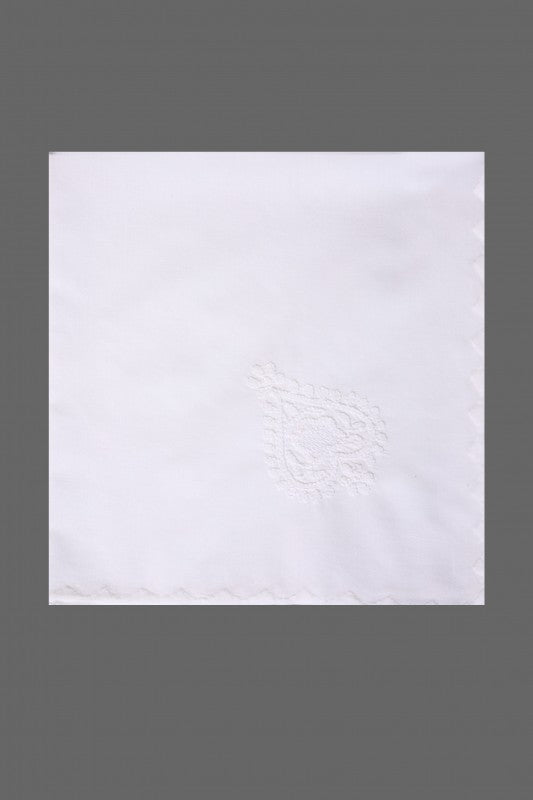 Ada Hand Embroidered White Cotton Lucknowi Chikankari Dining Table Runner Set A171621