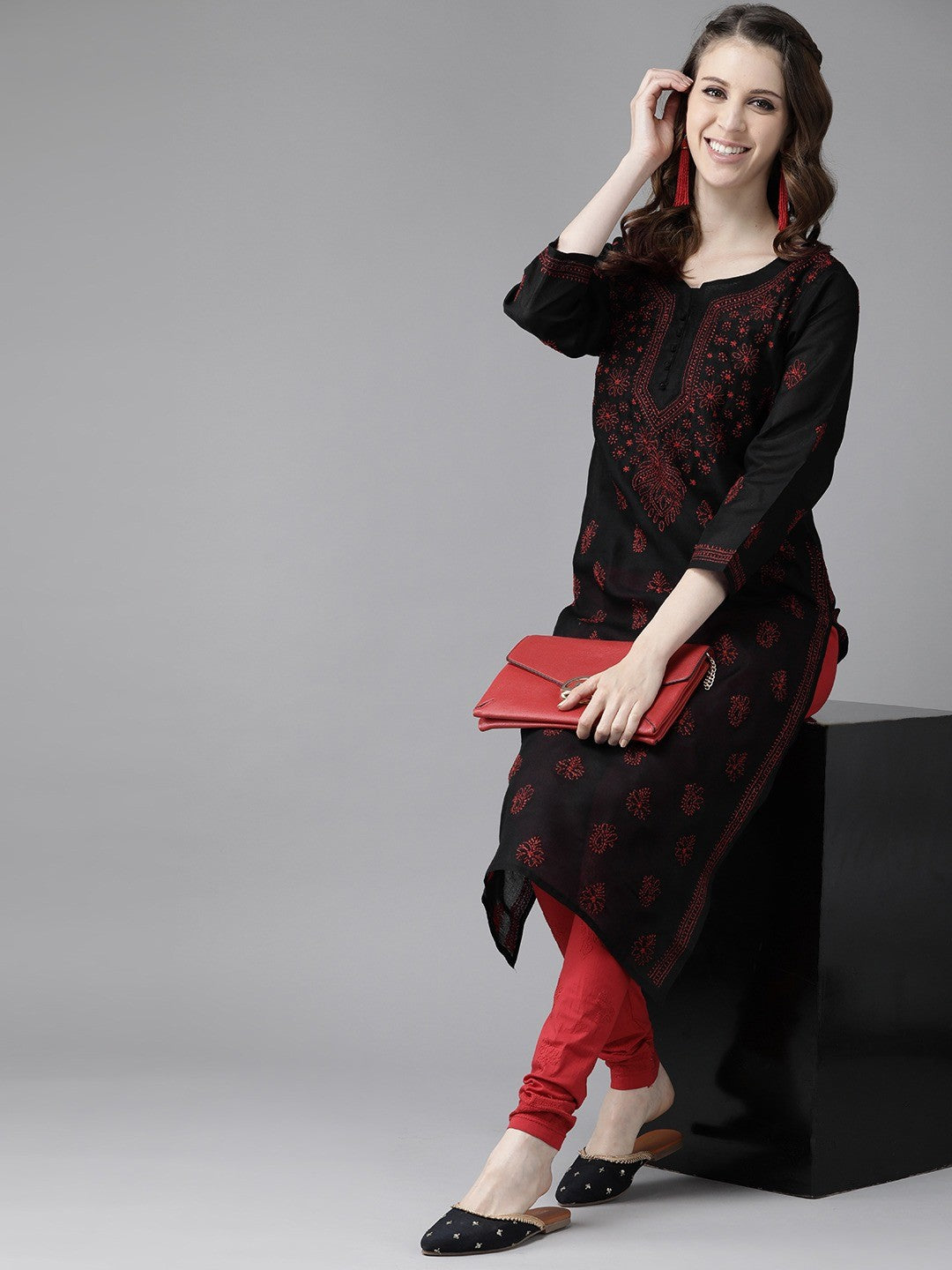 Ada Hand Embroidered Black Cotton Lucknowi Chikankari Kurta Set A811171