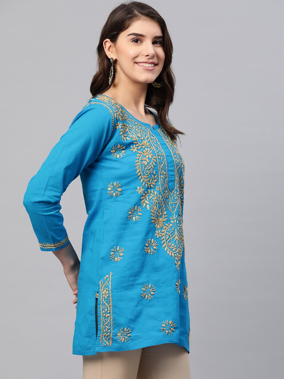 Ada Hand Embroidered Blue Cotton Lucknowi Chikankari Straight Kurti A250542