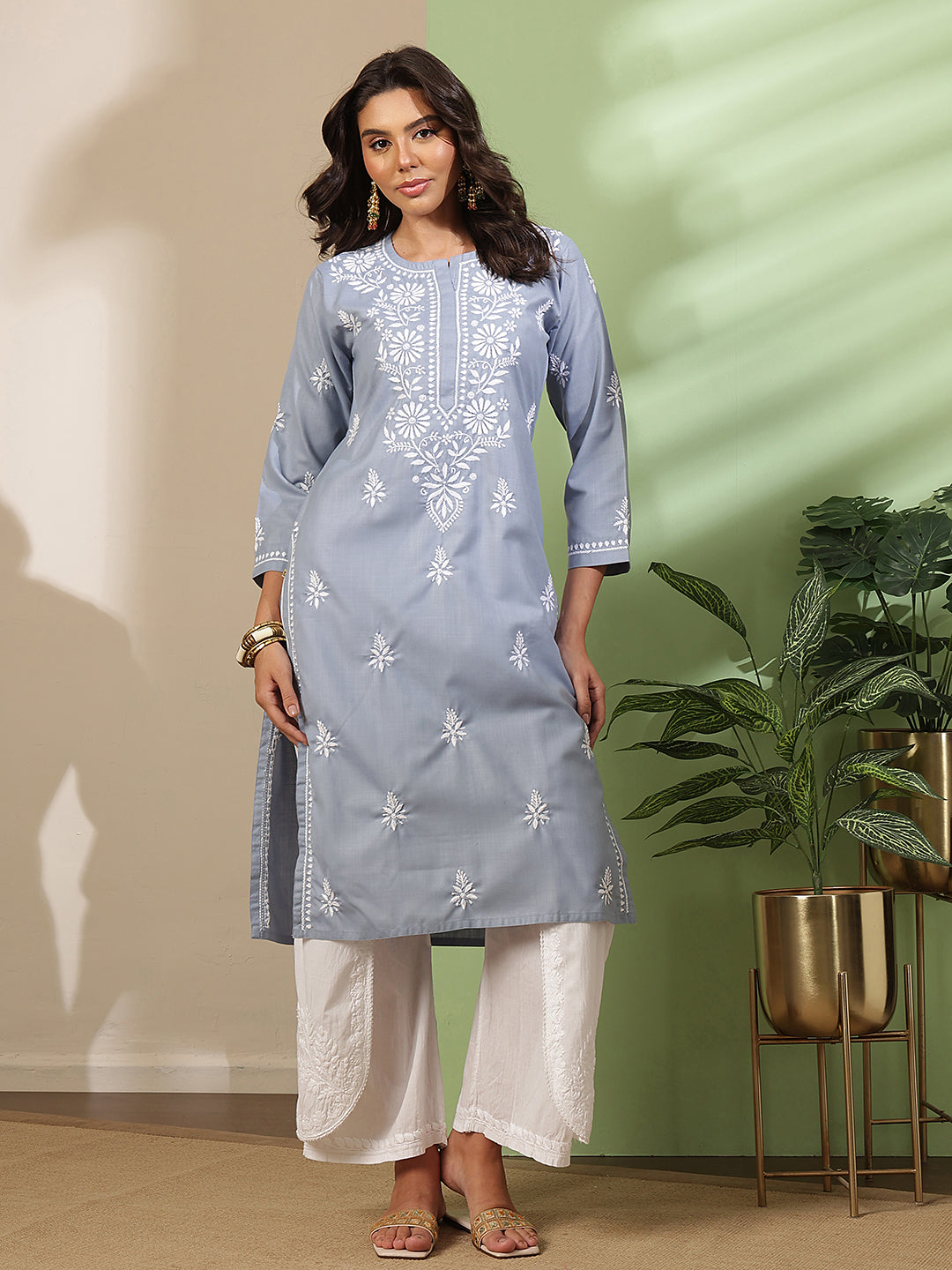 Ada Hand Embroidered Grey Cotton Lucknow Chikankari Kurta A411815
