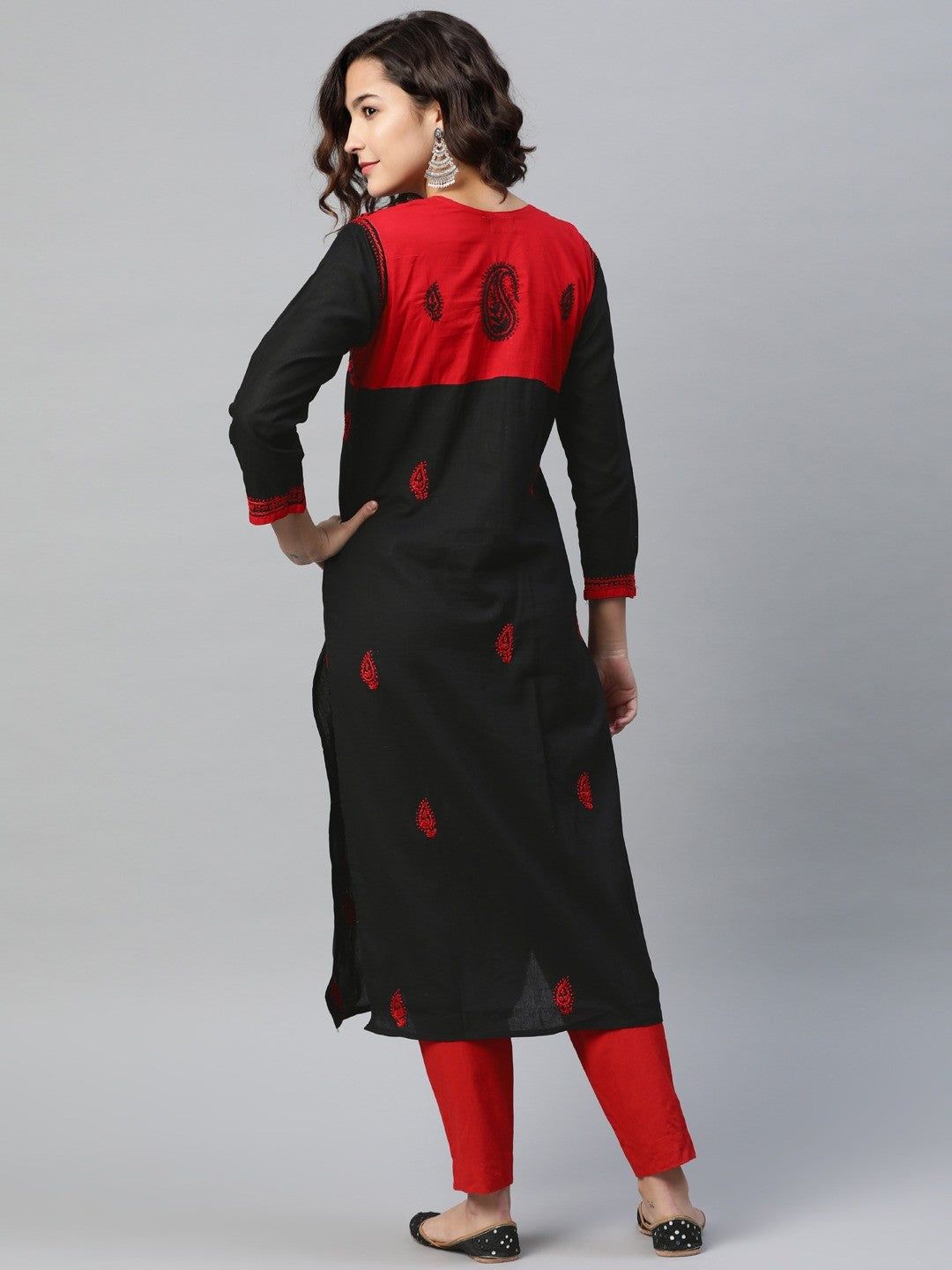 Ada Hand Embroidered Black Cotton Lucknowi Chikankari straight Kurta A151605