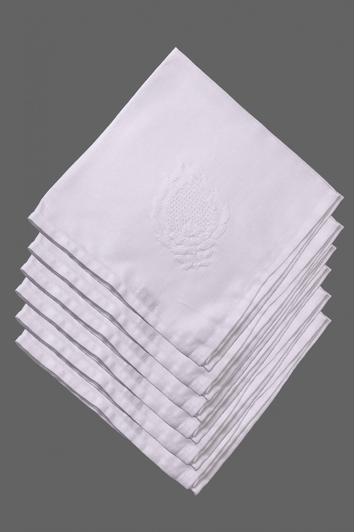 Ada Hand Embroidered White Linen Lucknowi Chikankari Napkin Set A478382