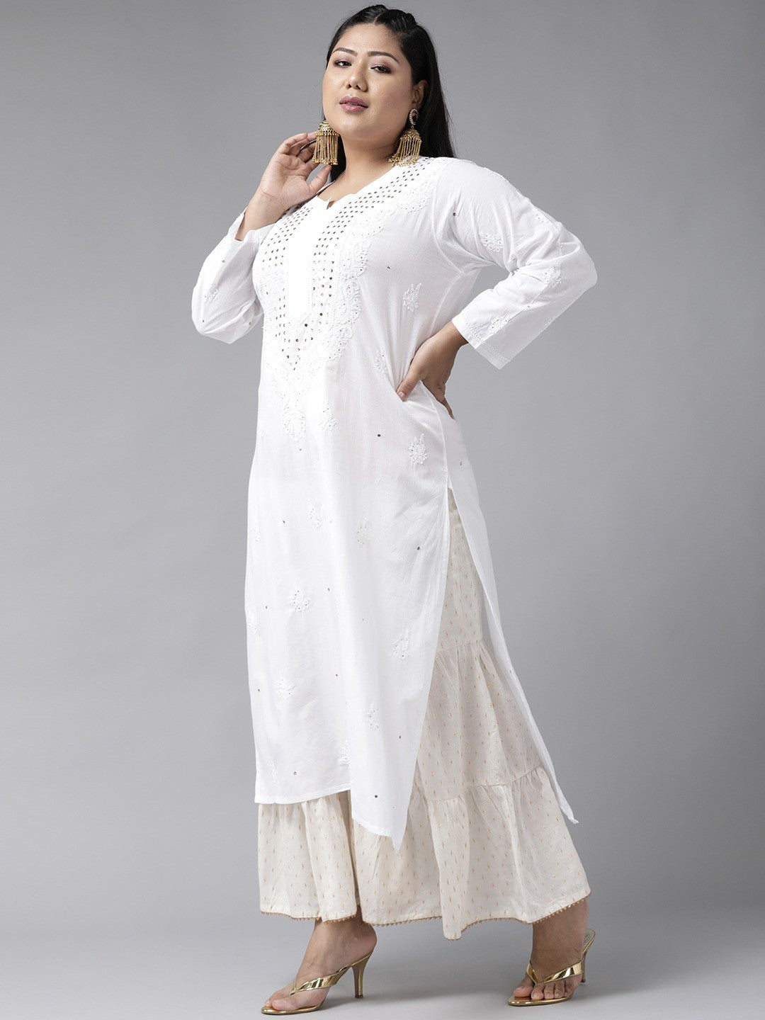 Ada Hand Embroidered White Cotton Lucknowi Chikankari Straight  Kurta With Muqaish Work A100421