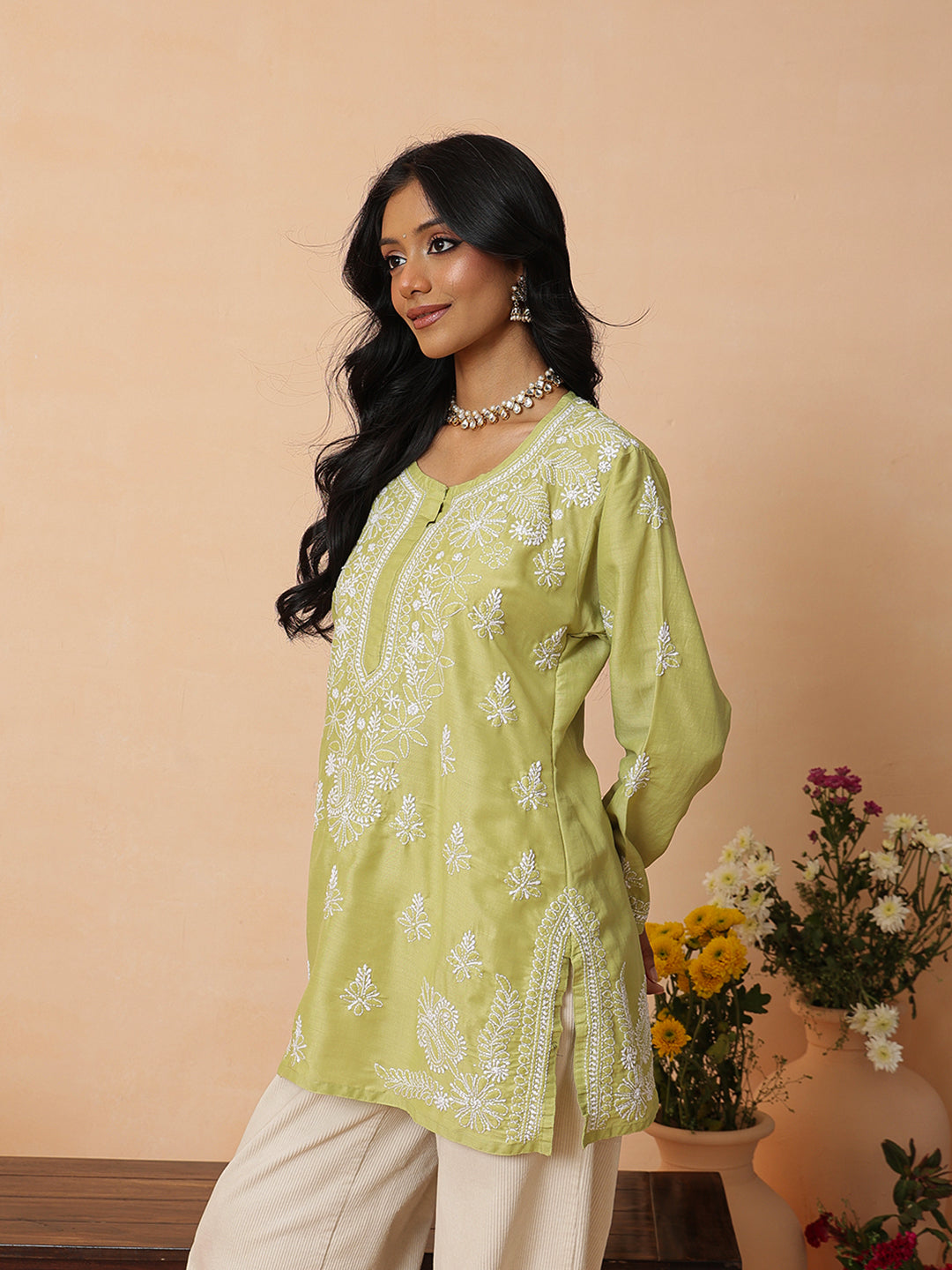 Ada Hand Embroidered Green Muslin Lucknowi Chikankari Short Kurti A911582