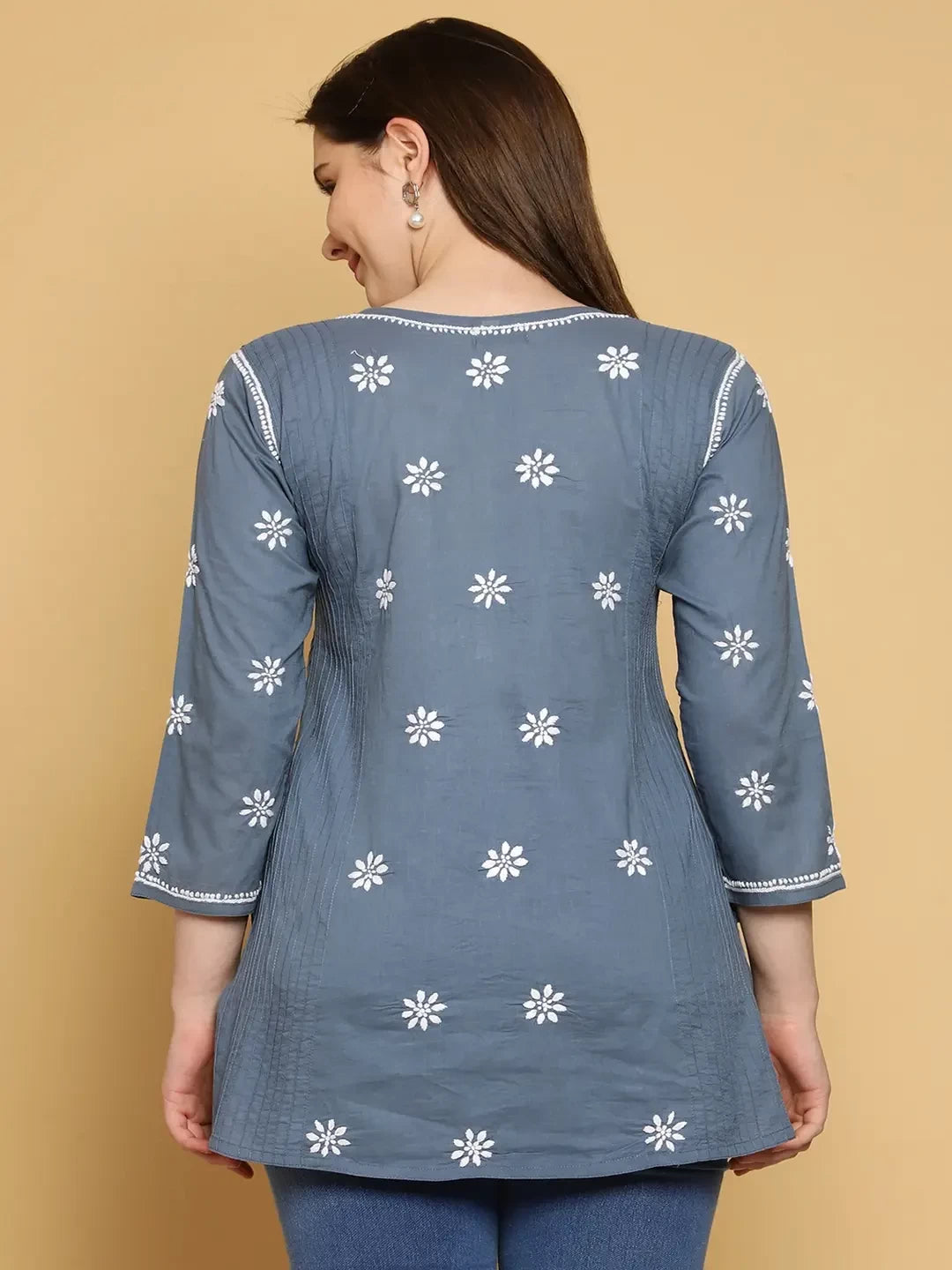 Ada Hand Embroidered Grey Cotton Lucknowi Chikankari Straight Kurti A911296