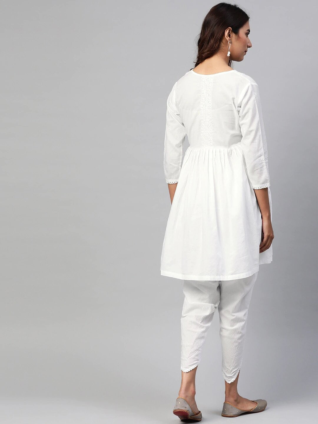 Ada Hand Embroidered White Cotton Lucknowi Chikankari Kurta With Dhoti Set A811167