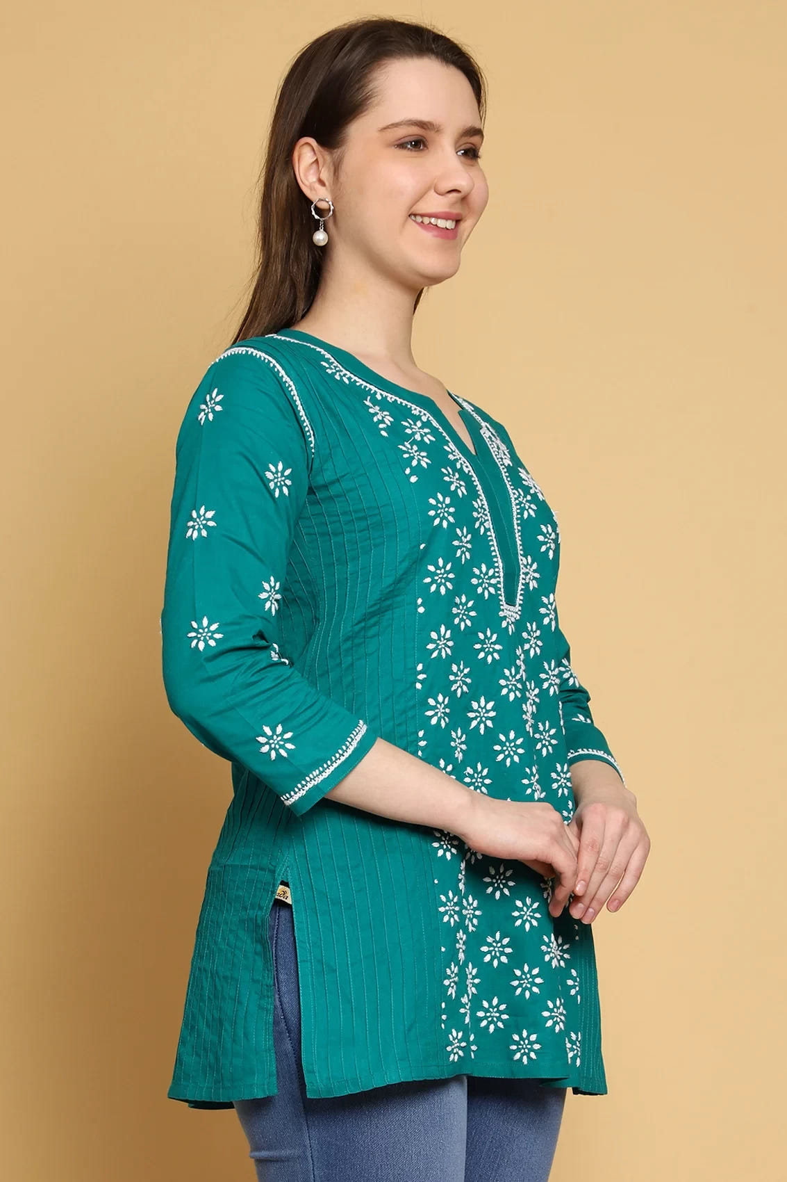 Ada Hand Embroidered Bottle Green Cotton Lucknowi Chikankari Straight Kurti A911297