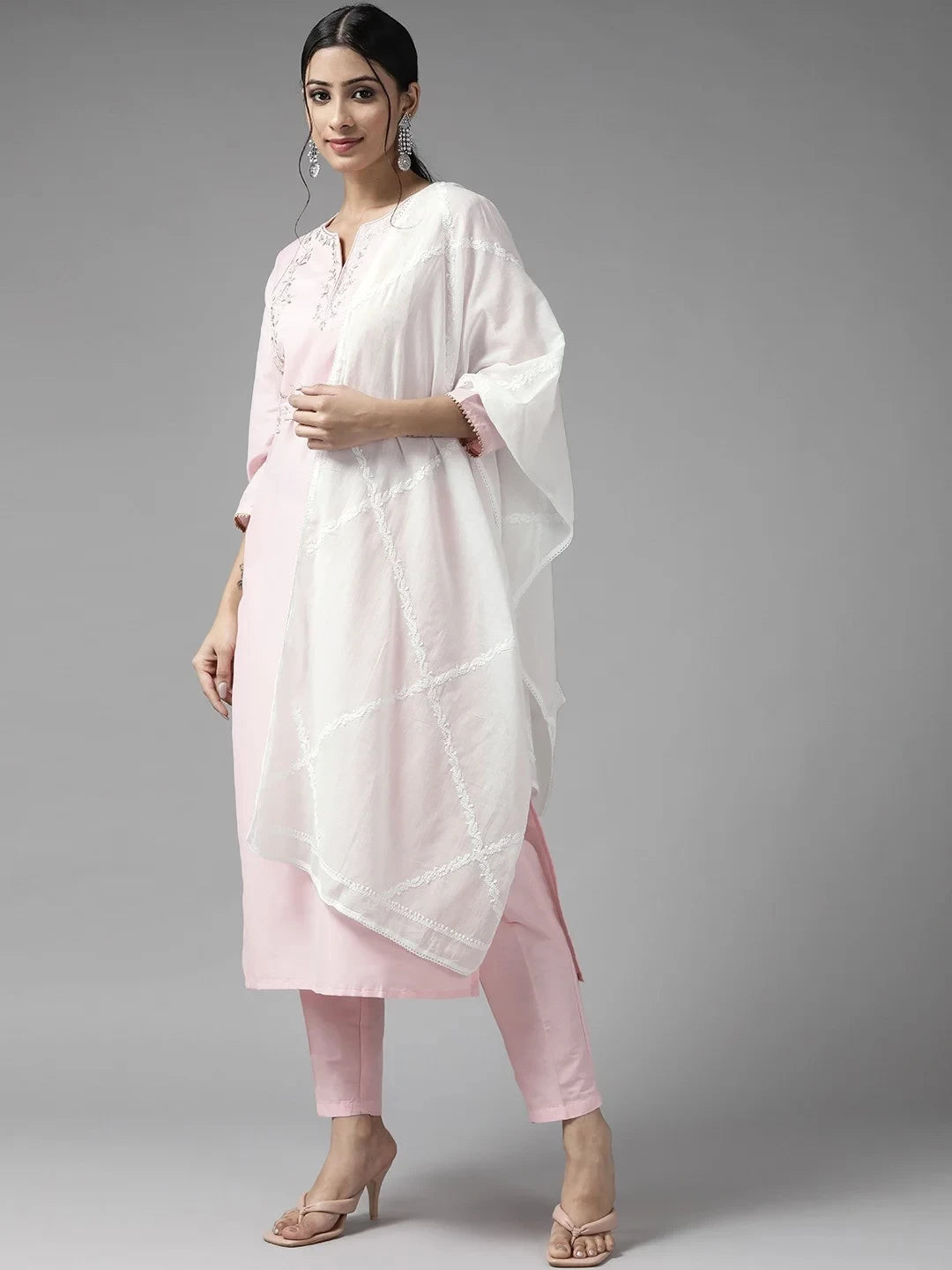 Ada Hand Embroidered White Cotton Lucknowi Chikankari Stole A511209