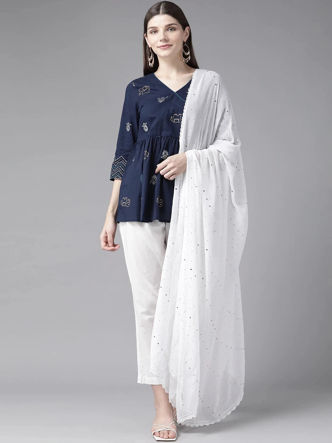 Ada Hand Embroidered White Georgette Lucknowi Chikankari Dupatta With Muqaish Work A511192