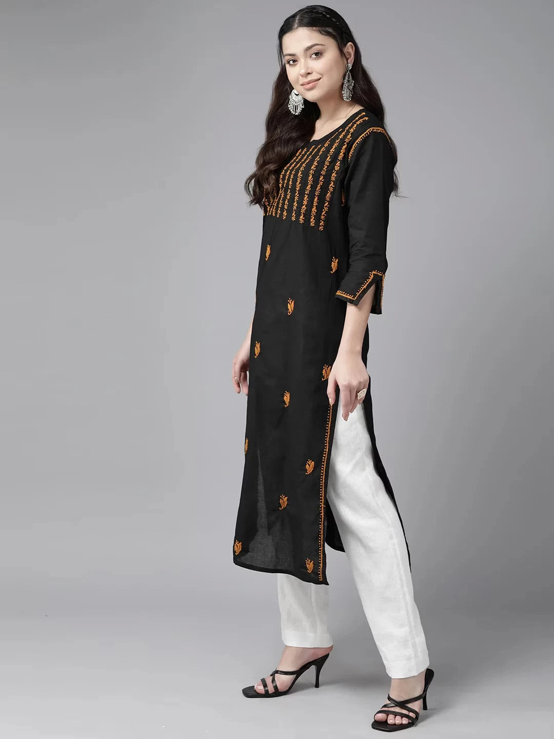 Ada Hand Embroidered Black Cotton Lucknowi Chikankari Straight Kurta A411437