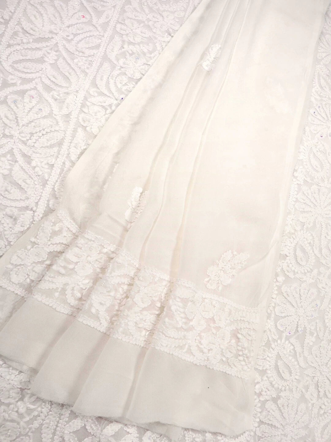 Ada Hand Embroidered White Georgette Lucknowi Chikankari Unstitched Kurta Dupatta Set With Pearl Work 01A125224