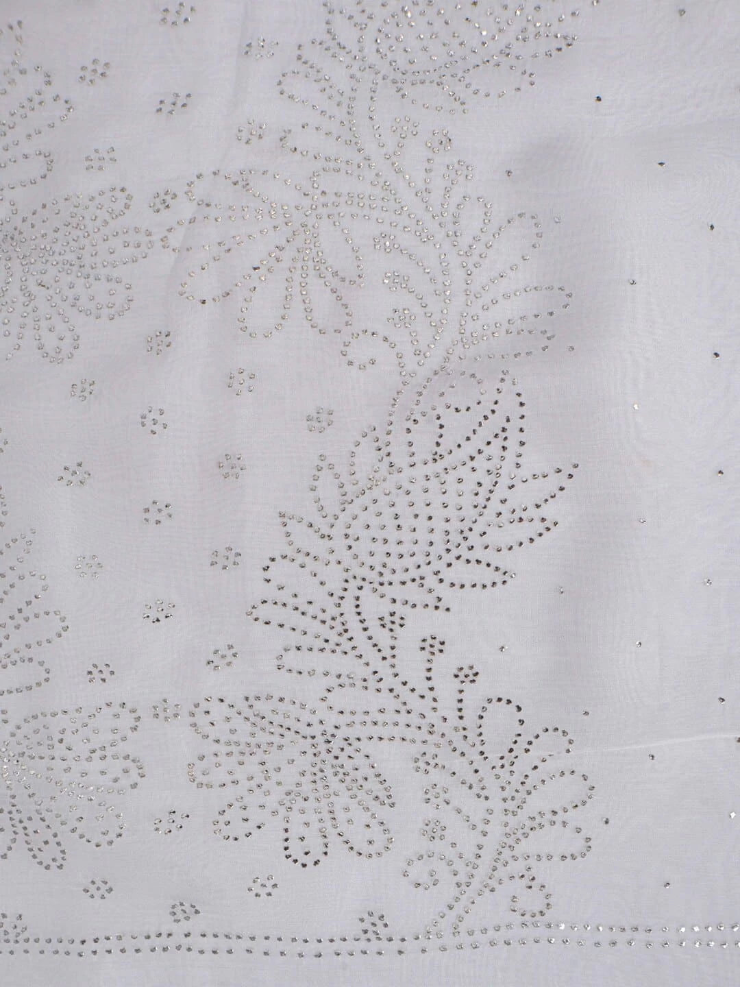 Ada Hand Embroidered White Organza Lucknowi Chikankari Unstitched Kurta Dupatta Set With Muqaish Work 01A202898