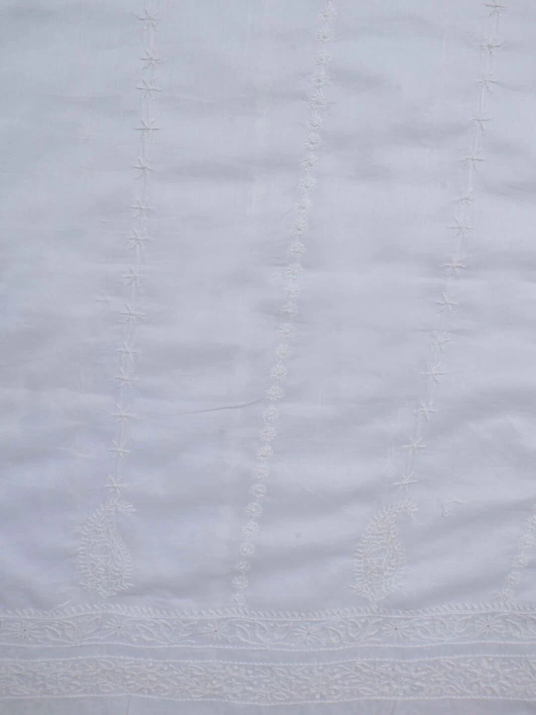Ada Hand Embroidered White Cotton Lucknowi Chikankari Unstitched Kurta Dupatta Set With Parsi Work 01A156929