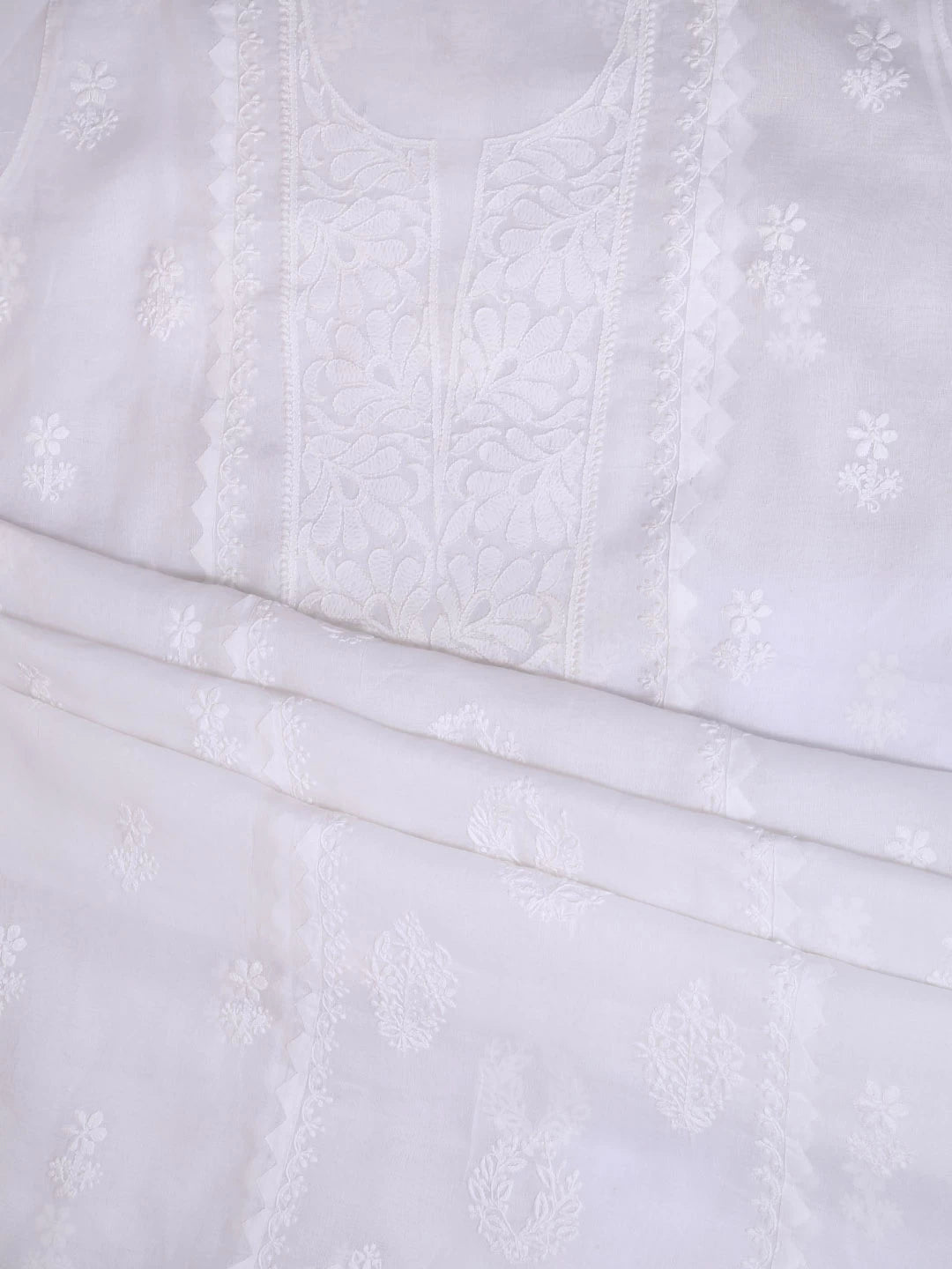 Ada Hand Embroidered White Organza Lucknowi Chikankari Semi-stitched Kurta Piece 01A90822