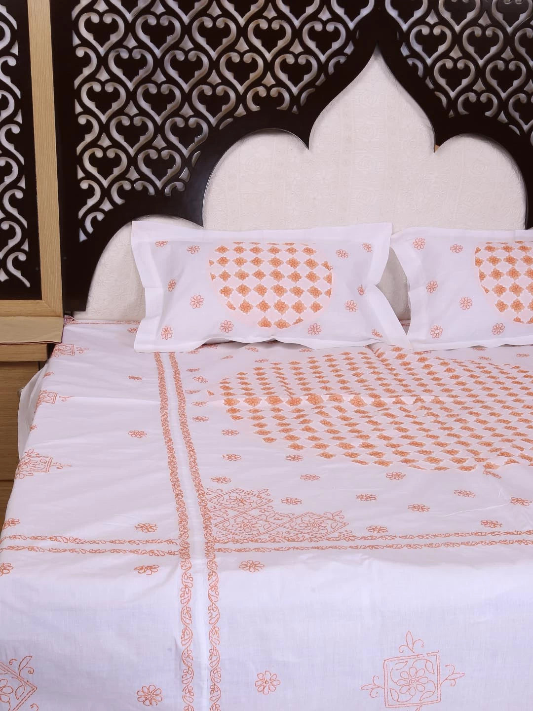 Ada Hand Embroidered White/Peach Cotton Lucknowi Chikankari Bed Sheet With Pillow Cover Set 01A366299