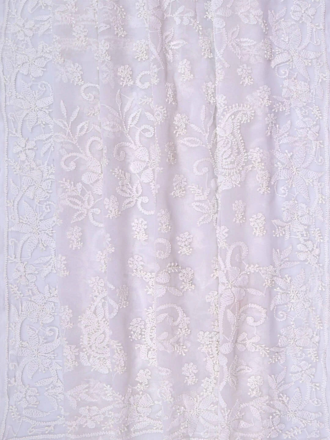 Ada Hand Embroidered White Georgette Lucknowi Chikankari Saree With Blouse A497192