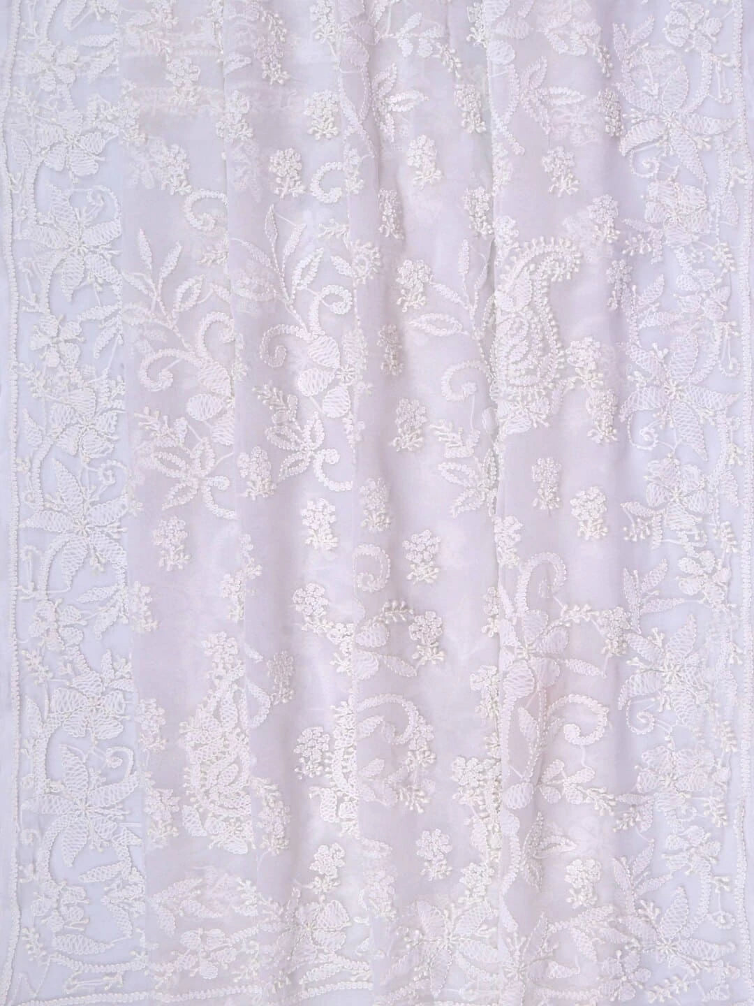 Ada Hand Embroidered White Georgette Lucknowi Chikankari Saree With Blouse A497192