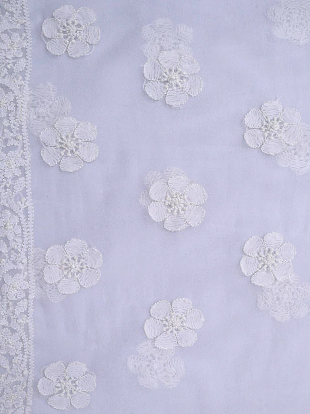 Ada Hand Embroidered White Georgette Lucknowi Chikankari Saree With Blouse 01A103944