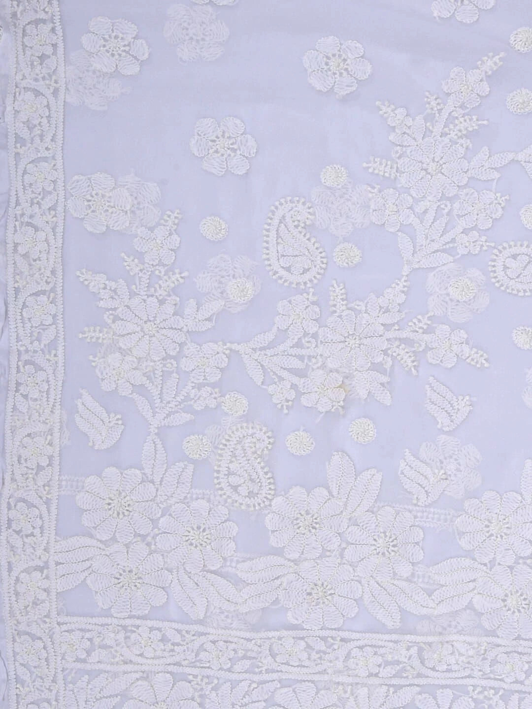 Ada Hand Embroidered White Georgette Lucknowi Chikankari Saree With Blouse 01A103944