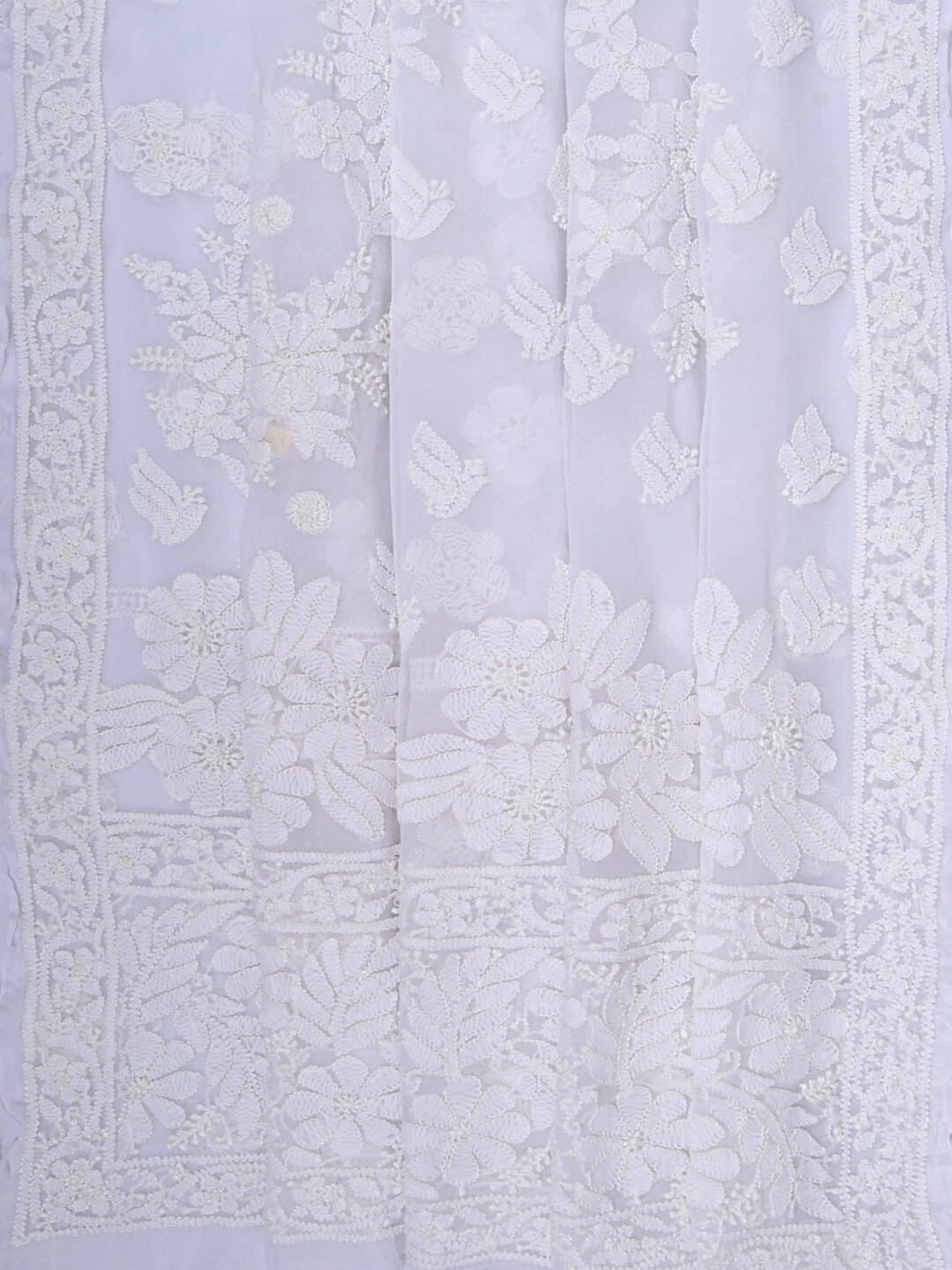Ada Hand Embroidered White Georgette Lucknowi Chikankari Saree With Blouse 01A103944