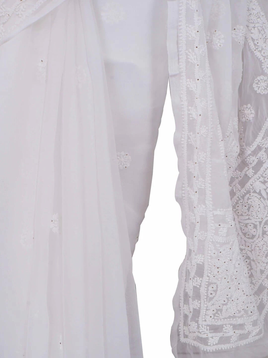 Ada Hand Embroidered White Georgette Lucknowi Chikankari Saree/Blouse With Muqaish Work 01A93955