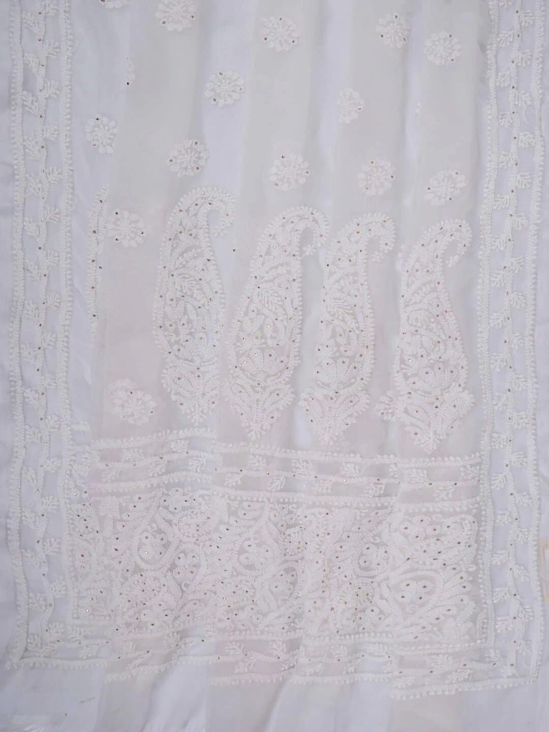 Ada Hand Embroidered White Georgette Lucknowi Chikankari Saree/Blouse With Muqaish Work 01A93955