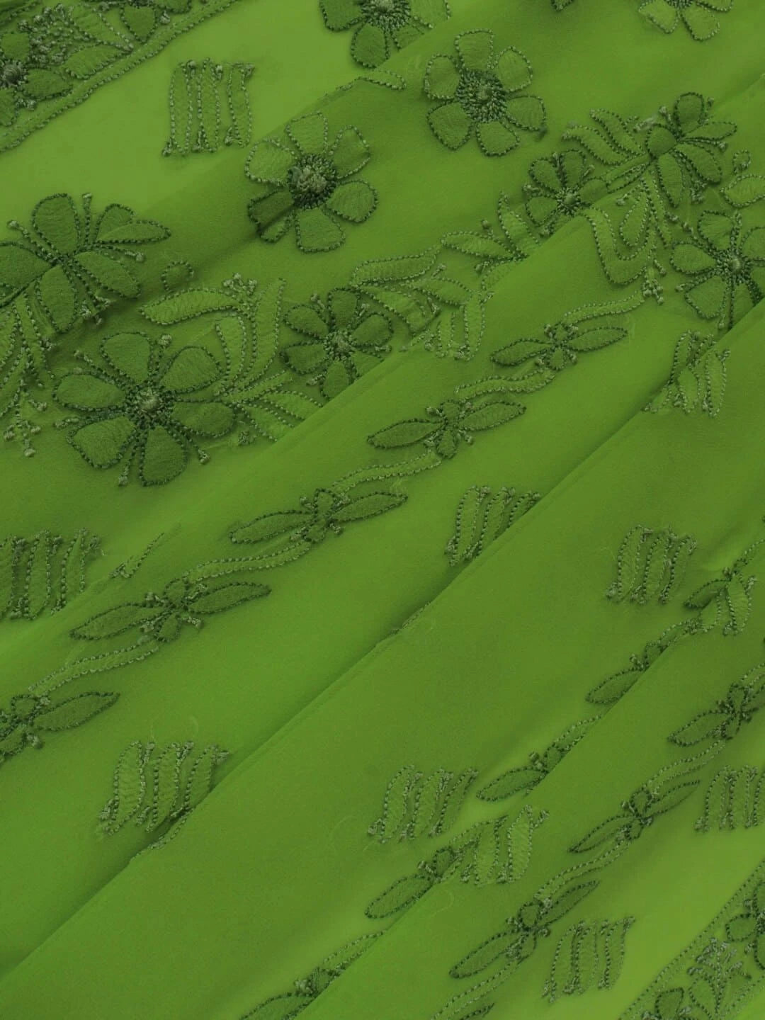 Ada Hand Embroidered Kelly Green Georgette Lucknowi Chikankari Saree With Blouse 01A140565