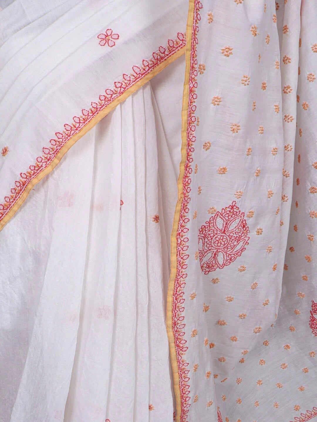 Ada Hand Embroidered White Chanderi Lucknowi Chikankari Saree With Blouse 01A227838