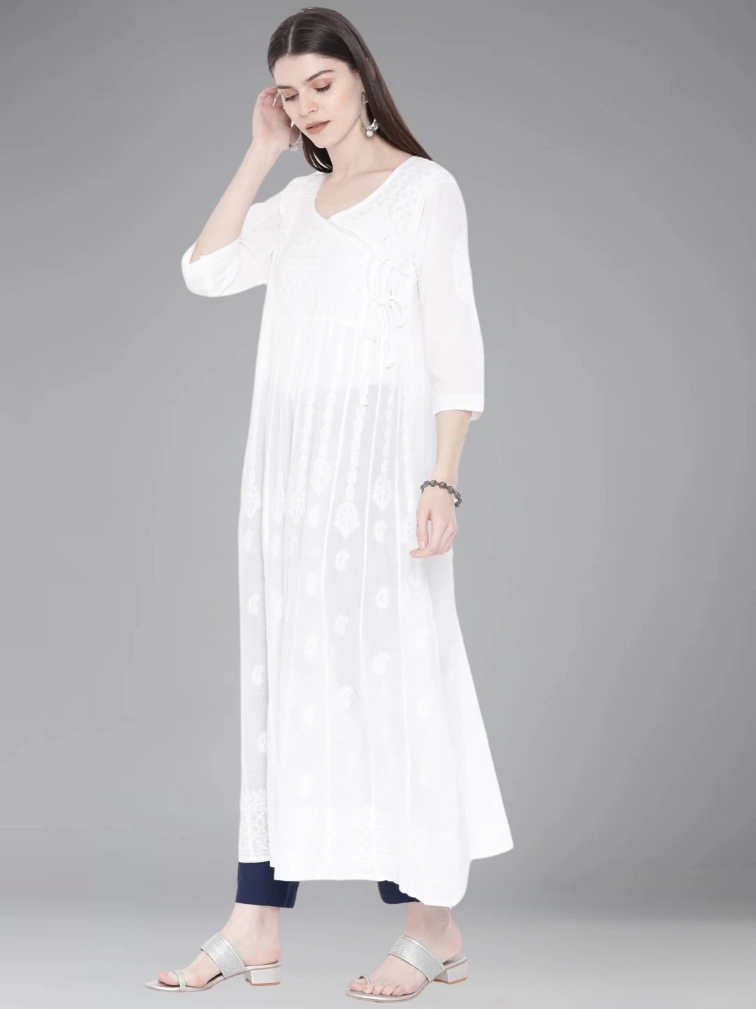 Ada Hand Embroidered White Cotton Angarkha Lucknowi Chikankari Kurta A100202