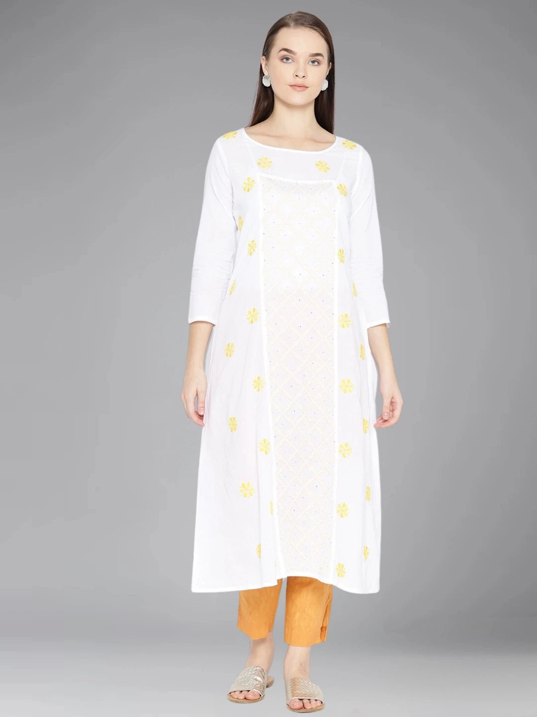 Ada Hand Embroidered White Cotton Lucknowi Chikankari  A-line Kurta With Muqaish Work A100048