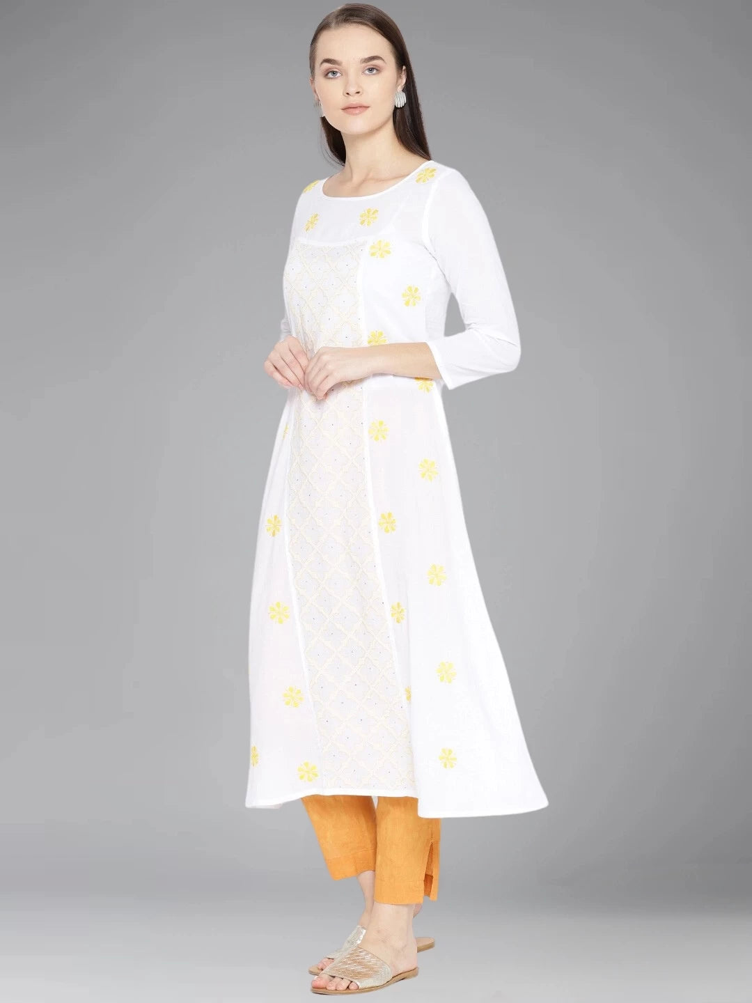 Ada Hand Embroidered White Cotton Lucknowi Chikankari  A-line Kurta With Muqaish Work A100048