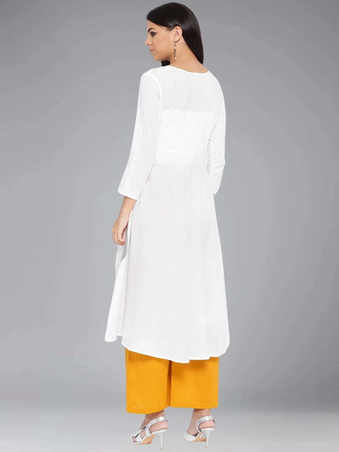 Ada Hand Embroidered White Cotton Lucknowi Chikankari A-line Kurta With Muqaish Work A100054