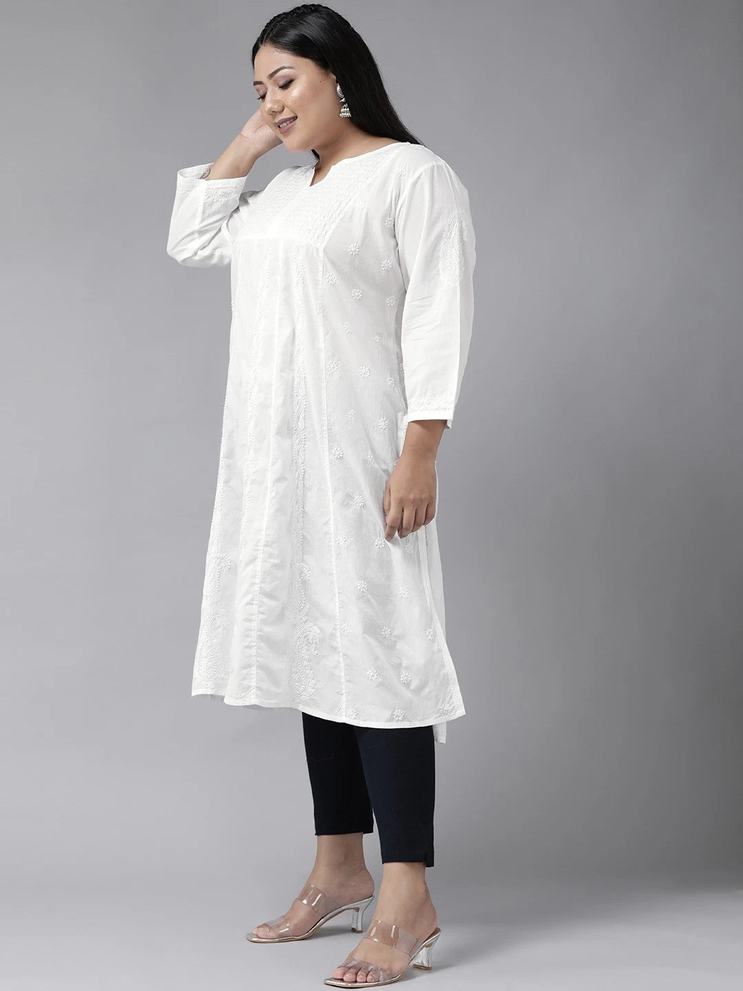Ada Hand Embroidered White Cotton Lucknowi Chikankari Straight Kurta A100142