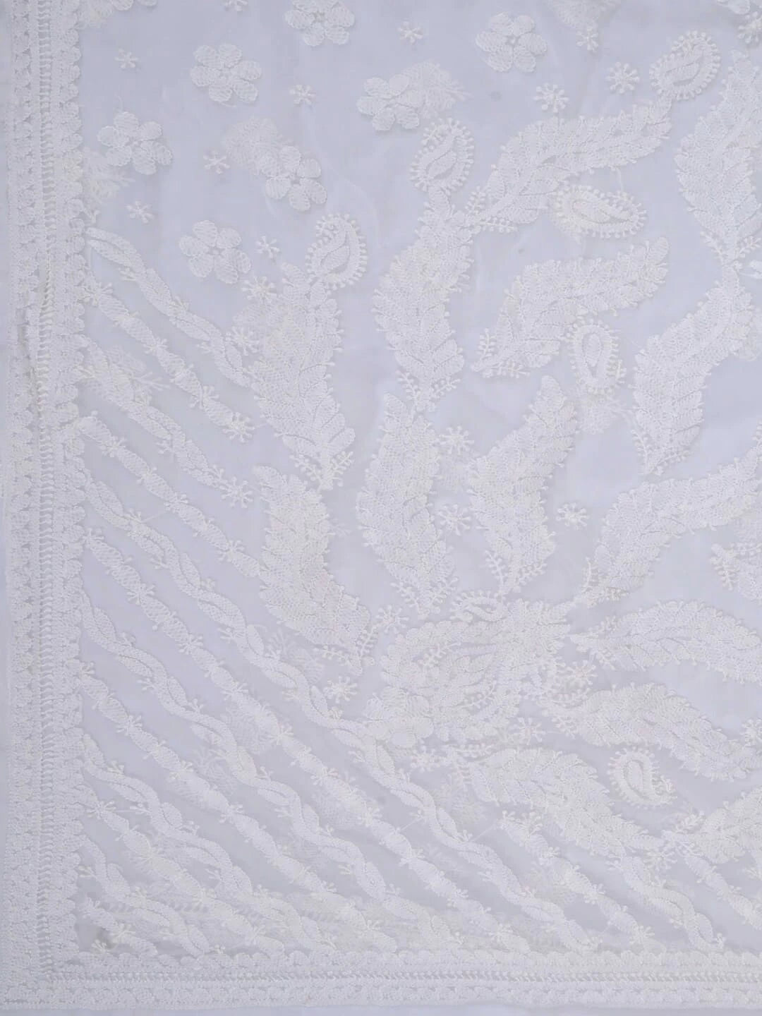 Ada Hand Embroidered White Georgette Lucknowi Chikankari Saree With Blouse 01A261994