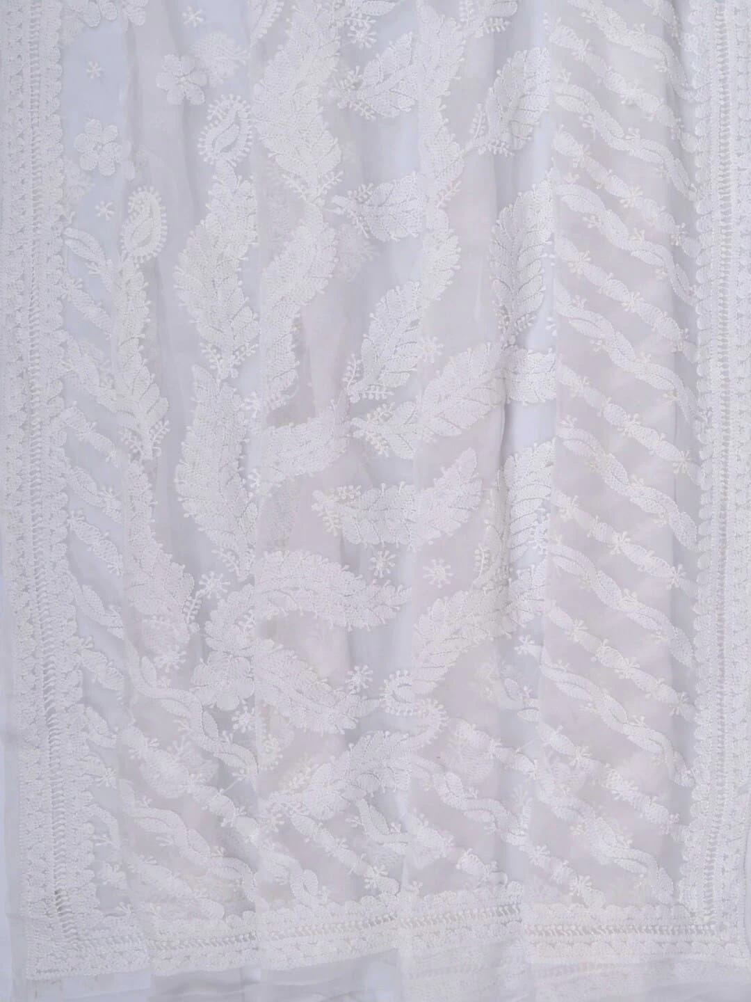 Ada Hand Embroidered White Georgette Lucknowi Chikankari Saree With Blouse 01A261994