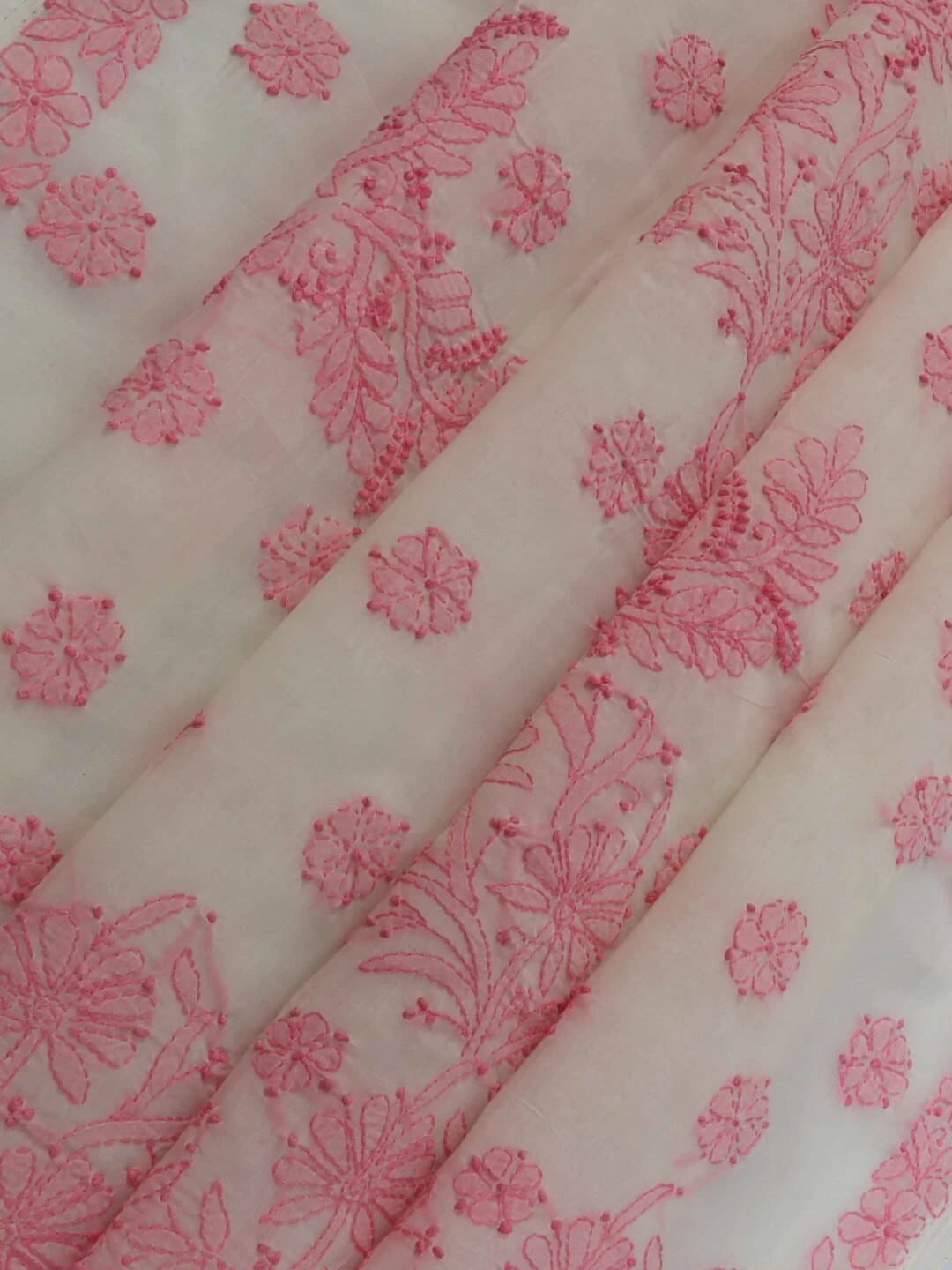 Ada Hand Embroidered Cream Cotton Lucknowi Chikankari Saree With Blouse 01A218518