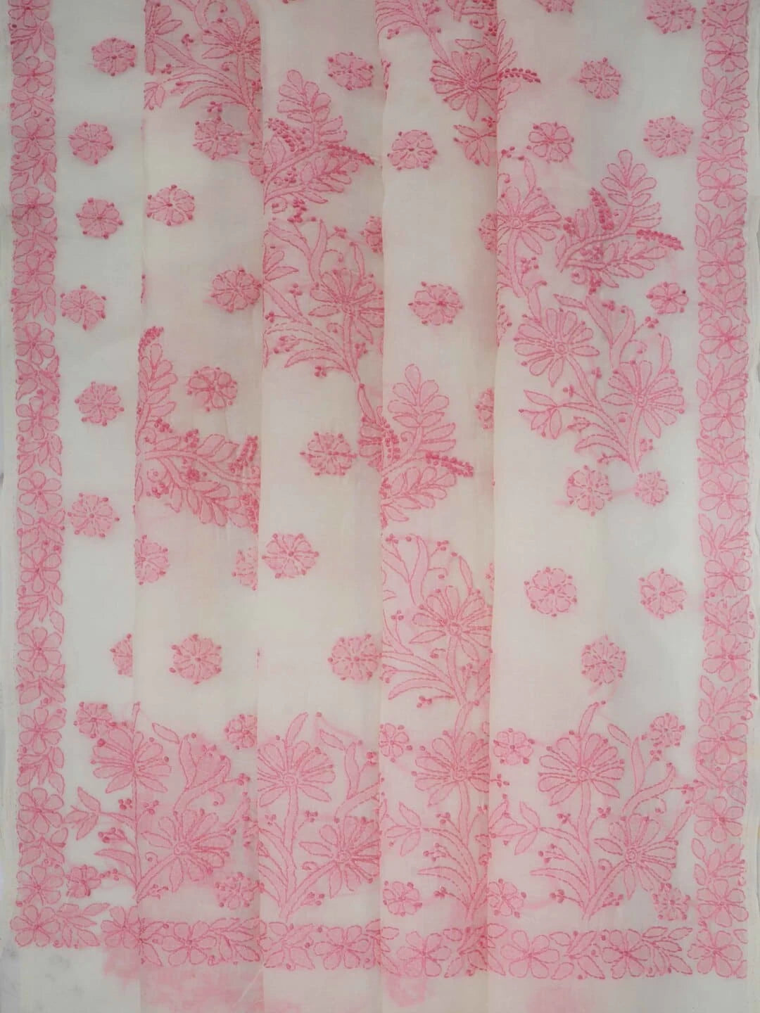 Ada Hand Embroidered Cream Cotton Lucknowi Chikankari Saree With Blouse 01A218518