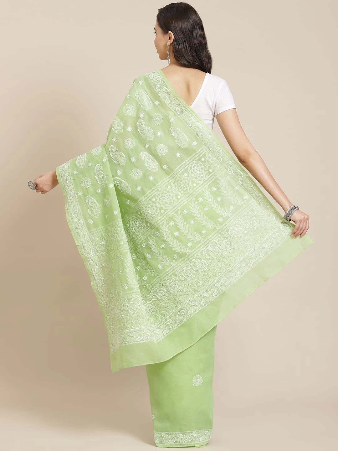 Ada Hand Embroidered Green Cotton Lucknow Chikankari Saree With Blouse A311334