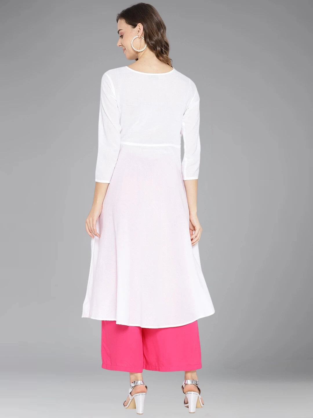 Ada Hand Embroidered White Cotton Lucknowi Chikankari A-line Kurta With Muqaish Work A100052