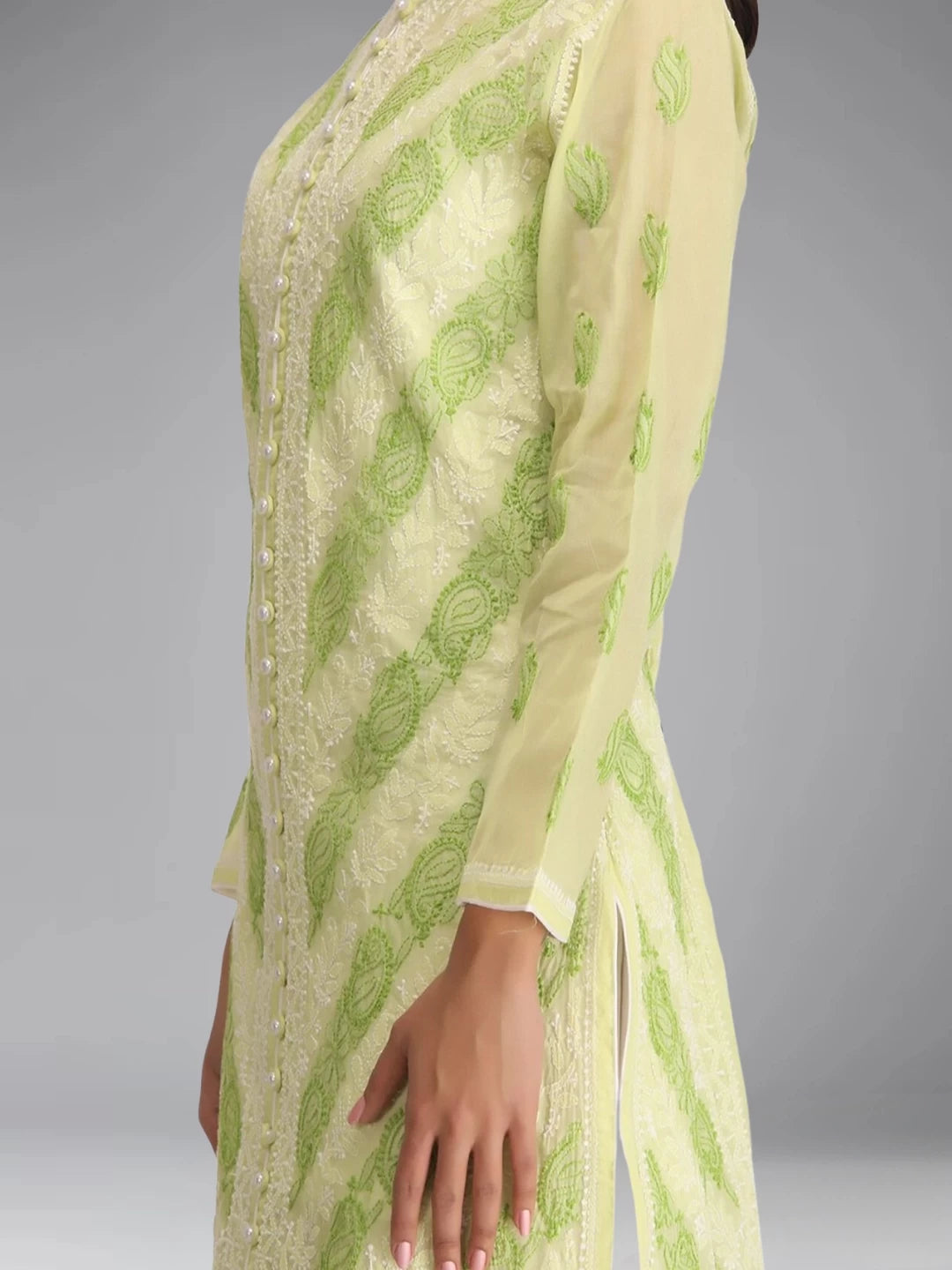 Ada Hand Embroidered Green Cotton Lucknowi Chikankari Straight Kurta A239009