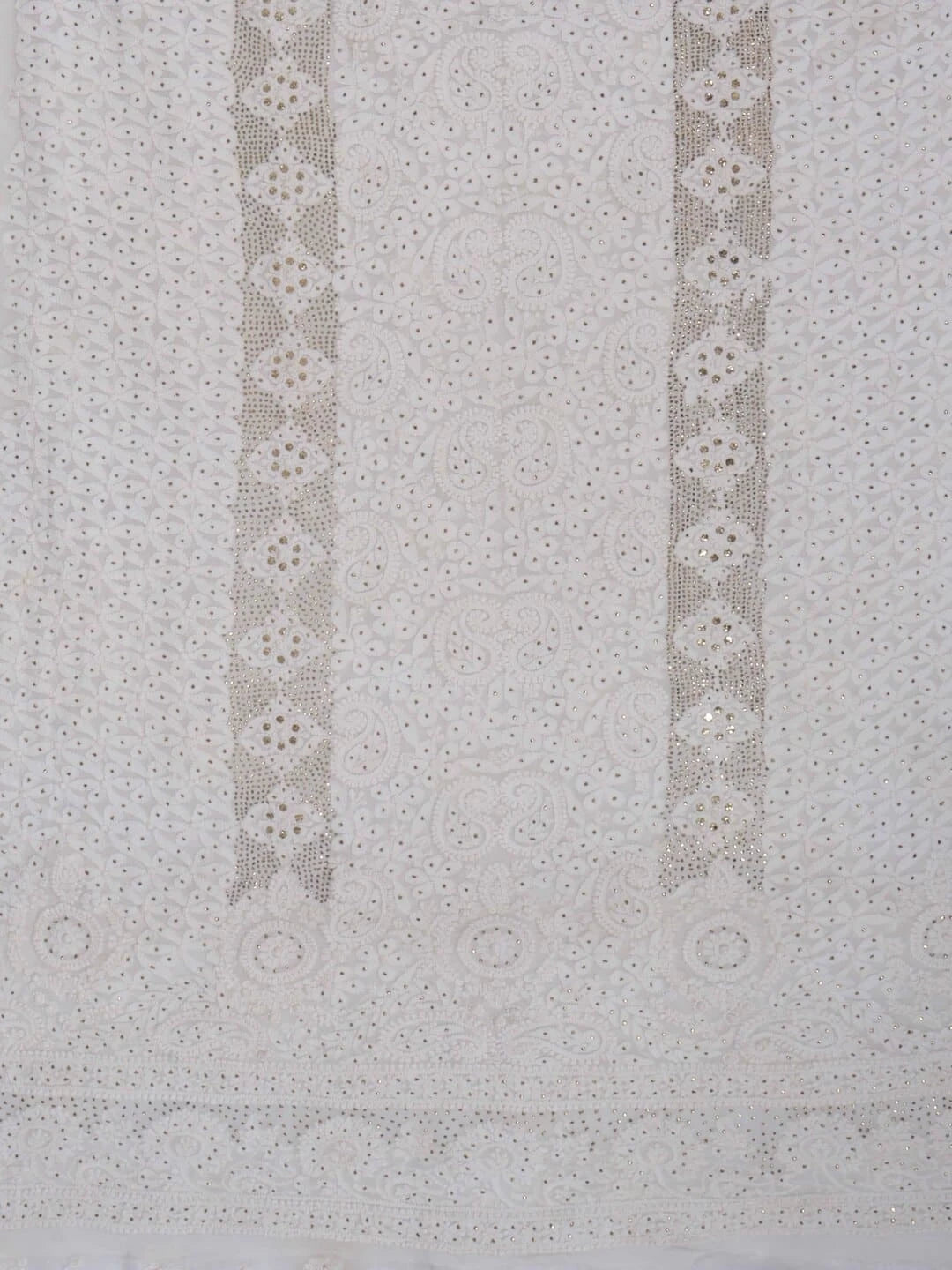 Ada Hand Embroidered White Georgette Lucknowi Chikankari Unstitched Kurta Piece With Muqaish Work A621927
