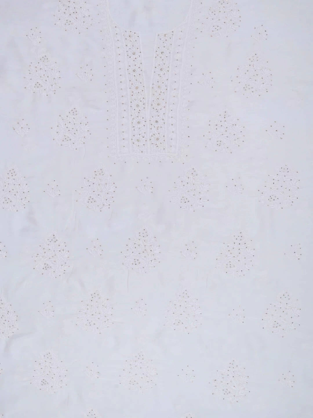 Ada Hand Embroidered White Muslin Lucknowi Chikankari Unstitched Kurta Piece With Muqaish Work 01A167520